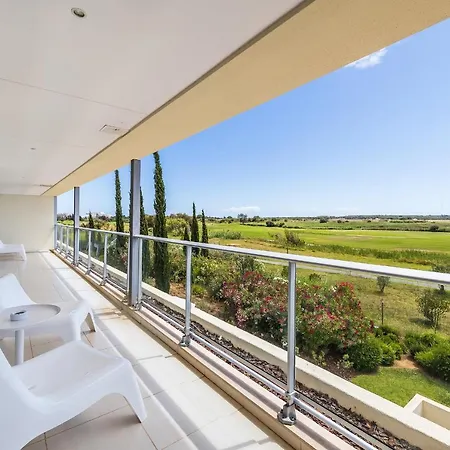 Resort Laguna -