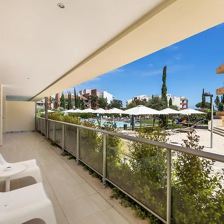 Resort Laguna - 4*