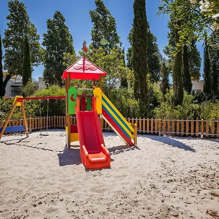 Laguna - 4* فيلامورا