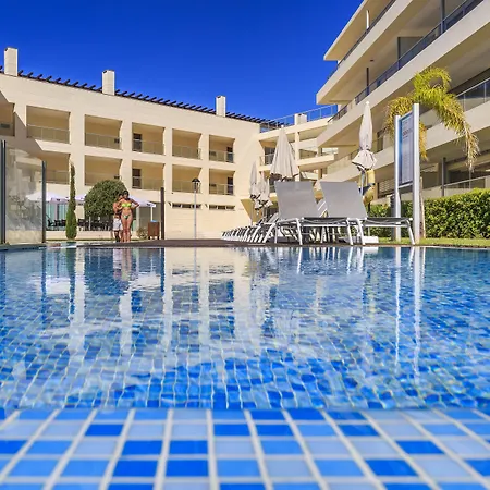 Laguna - منتجع فيلامورا